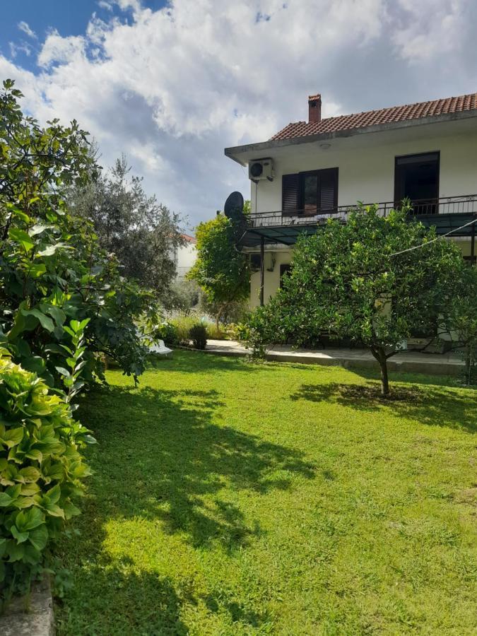Apartments Nikovic Risan Exterior foto